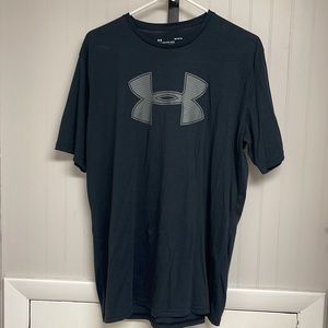 Under Armour T shirt